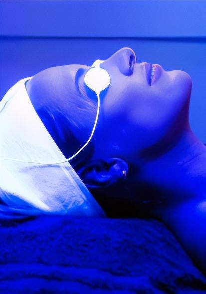 Brighter, more even-toned skin in just a few sessions—with a glow that keeps getting better.